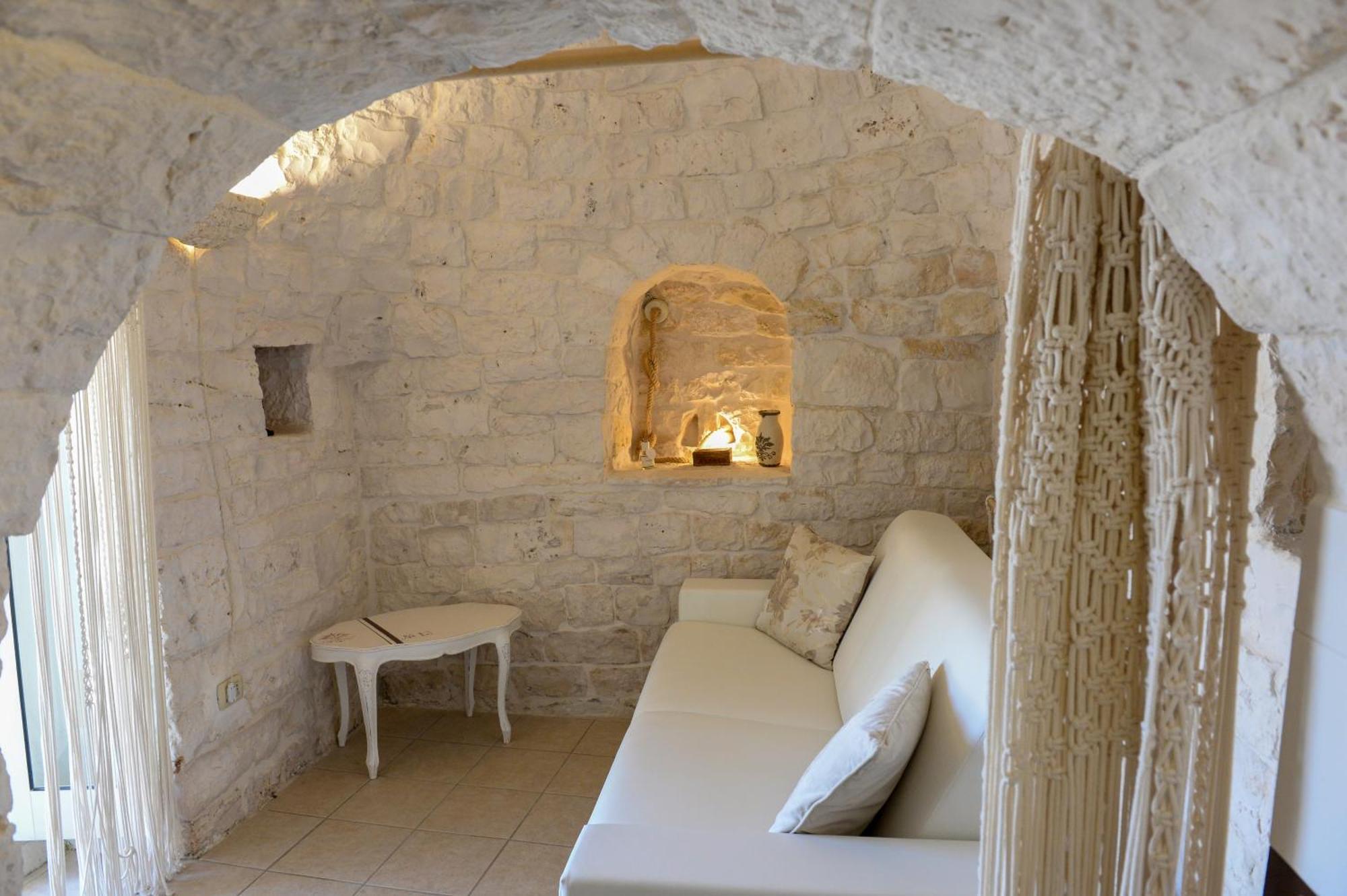 Trulli Lisanna - Exclusive Private Pool And Rooms Up To 10 People Antonelli Exterior foto