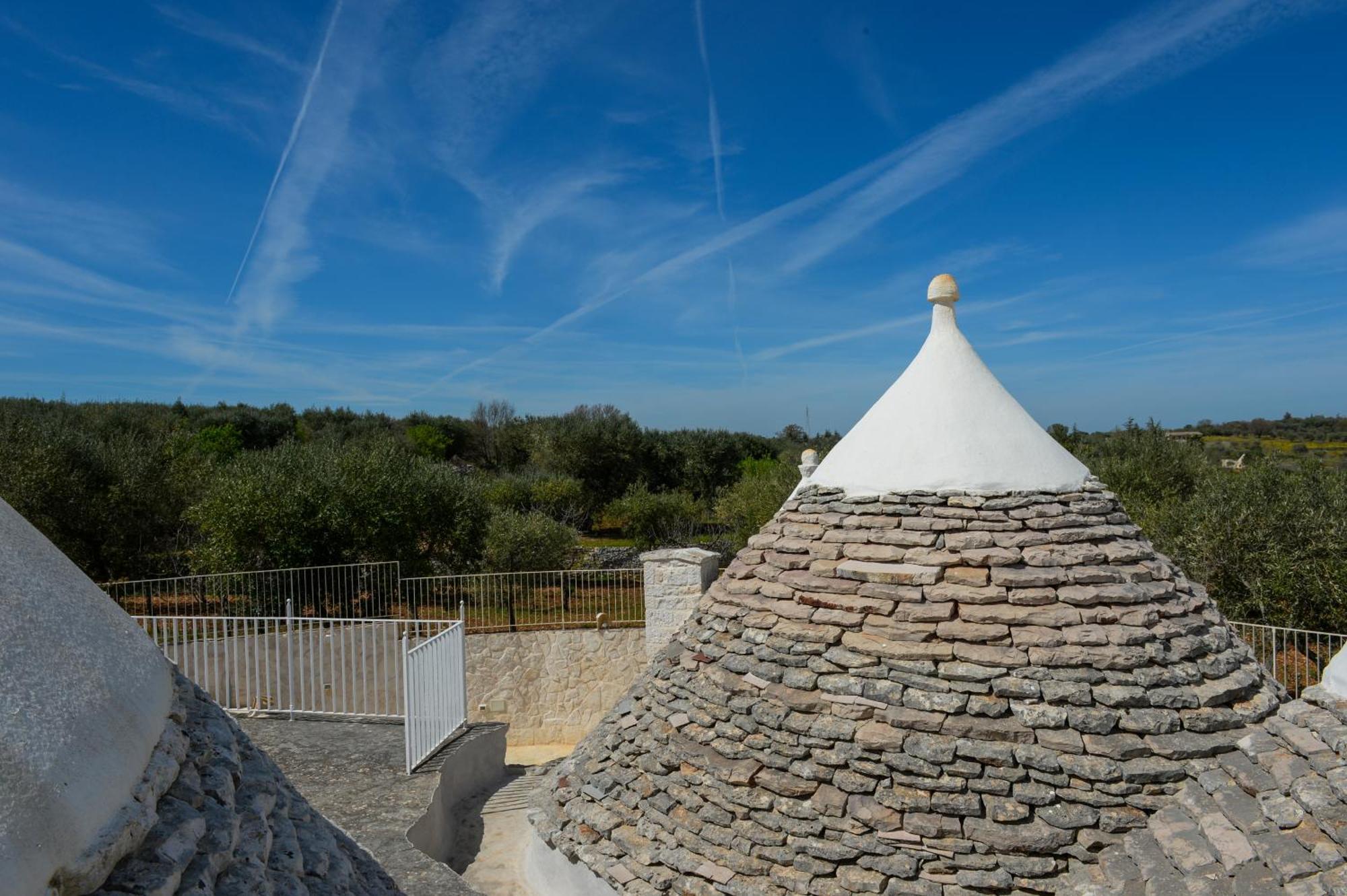 Trulli Lisanna - Exclusive Private Pool And Rooms Up To 10 People Antonelli Exterior foto